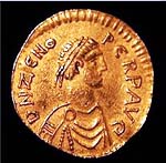 Monnaie à l'effigie de Zénon Empereur de 474 à 491. Source : wiki/Zénon (empereur byzantin)/ 