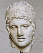 Tête d'Arès casqué du type de l'Arès Borghèse, copie d'une œuvre d'Alcamène, du cercle de Phidias, 4ème siècle av. jc, Glyptothèque de Munich.