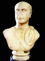Buste de Lucius Iulius Ursus Servianus Homme politique et sénateur de l'Empire romain - Trois fois consul en 90, 102 et 134