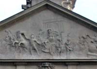Détail du « triomphe de Corvinus » au fronton du palais de Krasiński à Varsovie. Source : wiki/ Marcus Valerius Messalla Corvinus/ domaine public