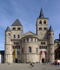La cathédrale Saint-Pierre de Trèves.