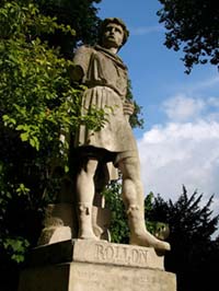 Statue de Rollon ou Robert 1er le Riche dit Rollon le Marcheur